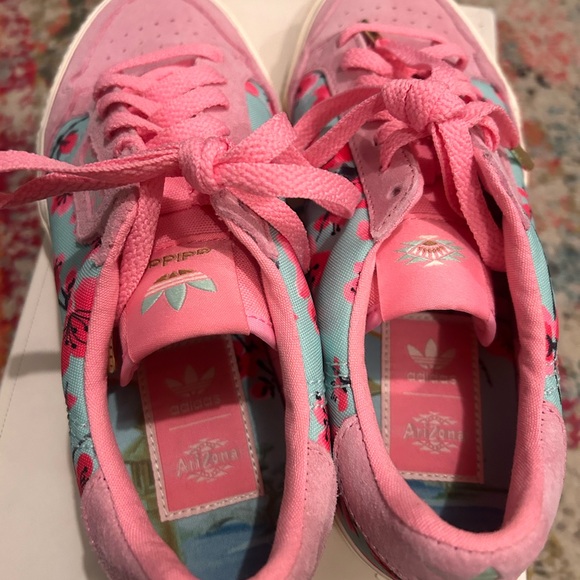 Adidas x Arizona Tea Sneakers - Picture 5 of 8